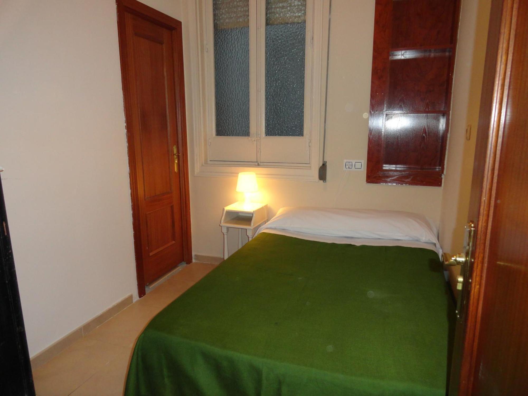 Hostal Alistana มาดริด ภายนอก รูปภาพ